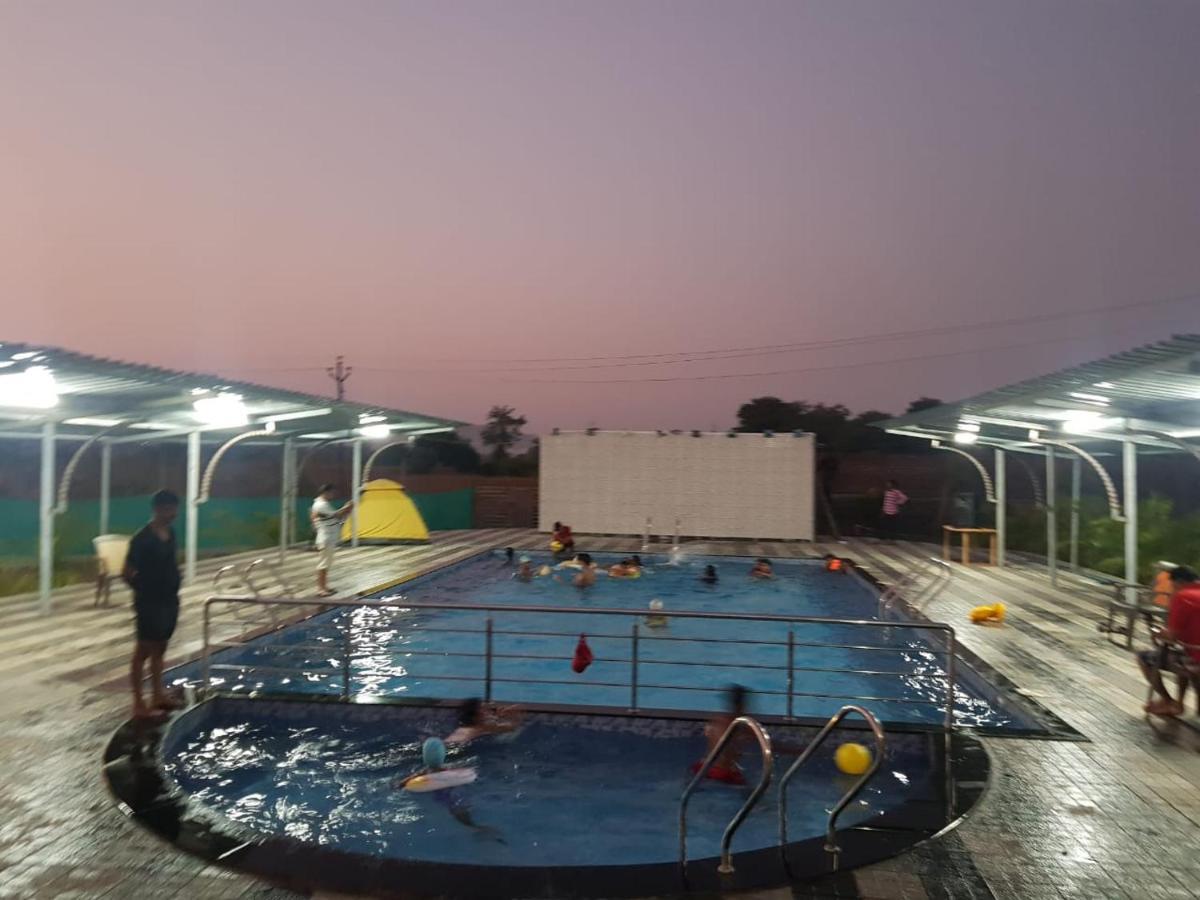 Sundar Farm Karjat Villa Dış mekan fotoğraf